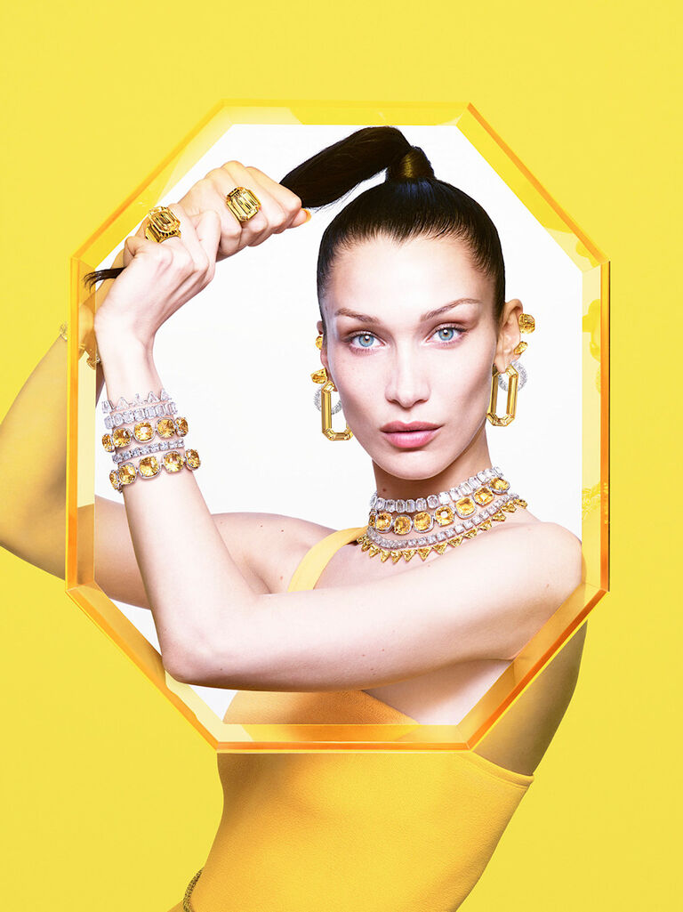 swarovski لإطلالة رياضية