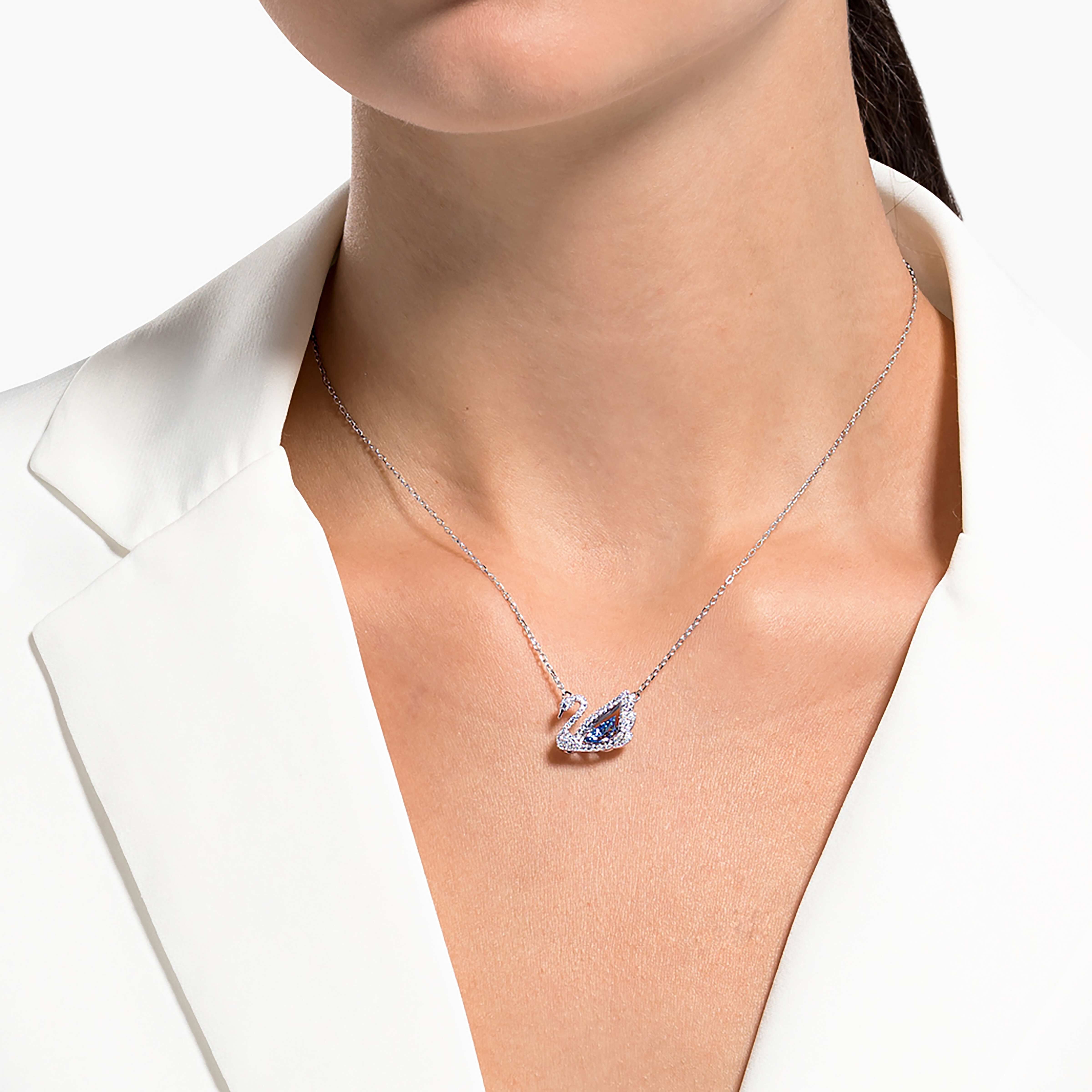 swarovski عقد swan، على شكل بجعة، لون أزرق، طلاء روديوم