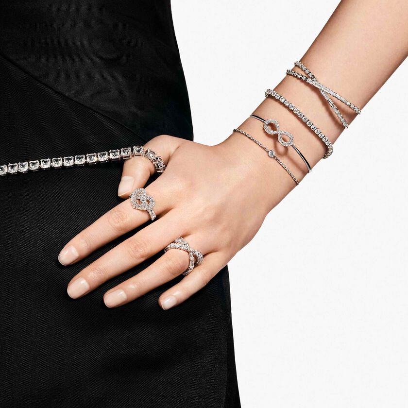 swarovski سوار hyperbola عريض، شكل لا نهاية، لون أبيض، طلاء روديوم
