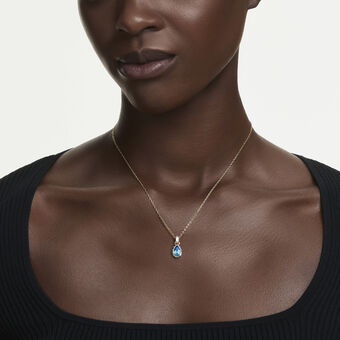 swarovski قلادة chroma، قطع كمثري، لون أزرق، لمسة نهائية من الذهب عيار 18 قيراط