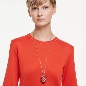 swarovski قلادة idyllia، قطع متنوع، شكل فراولة، لون أحمر، طلاء باللون الذهبي