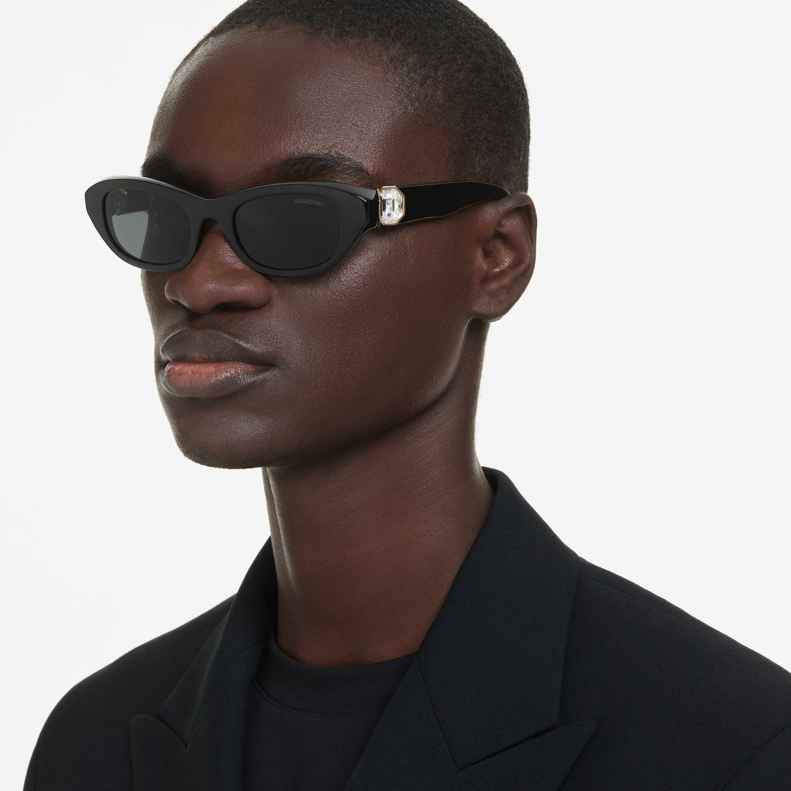 swarovski نظارة شمسية، على شكل وسادة، لون أسود