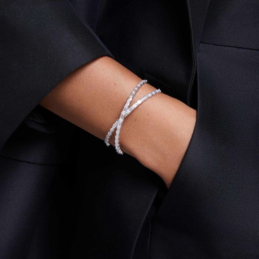 swarovski سوار hyperbola عريض، شكل لا نهاية، لون أبيض، طلاء روديوم