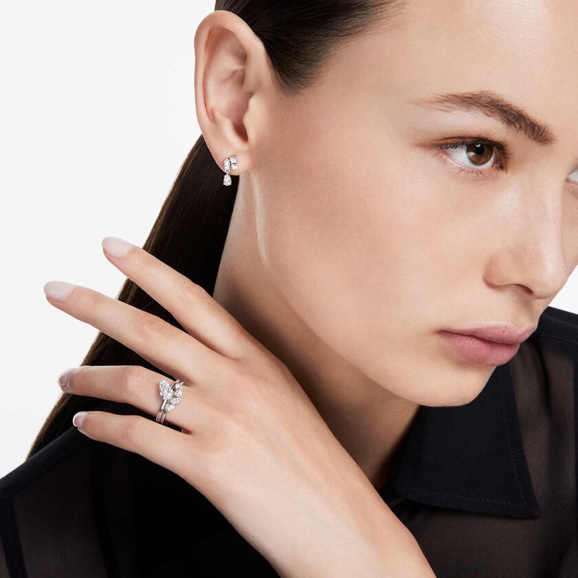 swarovski أقراط متدلية galaxy، أحجار ألماس مُصنعة في المختبر بإجمالي 0 75 قيراط، ذهب أبيض عيار 18