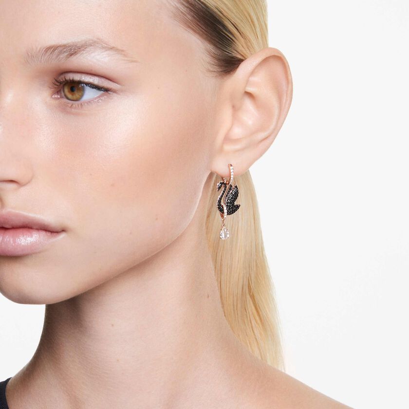 أقراط متدلية swarovski swan، على شكل بجعة، لون أسود، طلاء ذهبي وردي