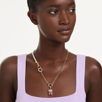 swarovski حلية idyllia، قطع متنوع، شكل دب، لون وردي، طلاء باللون الذهبي