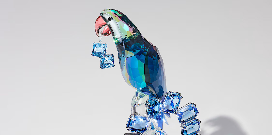 swarovski مجسمات تمثل الطبيعة